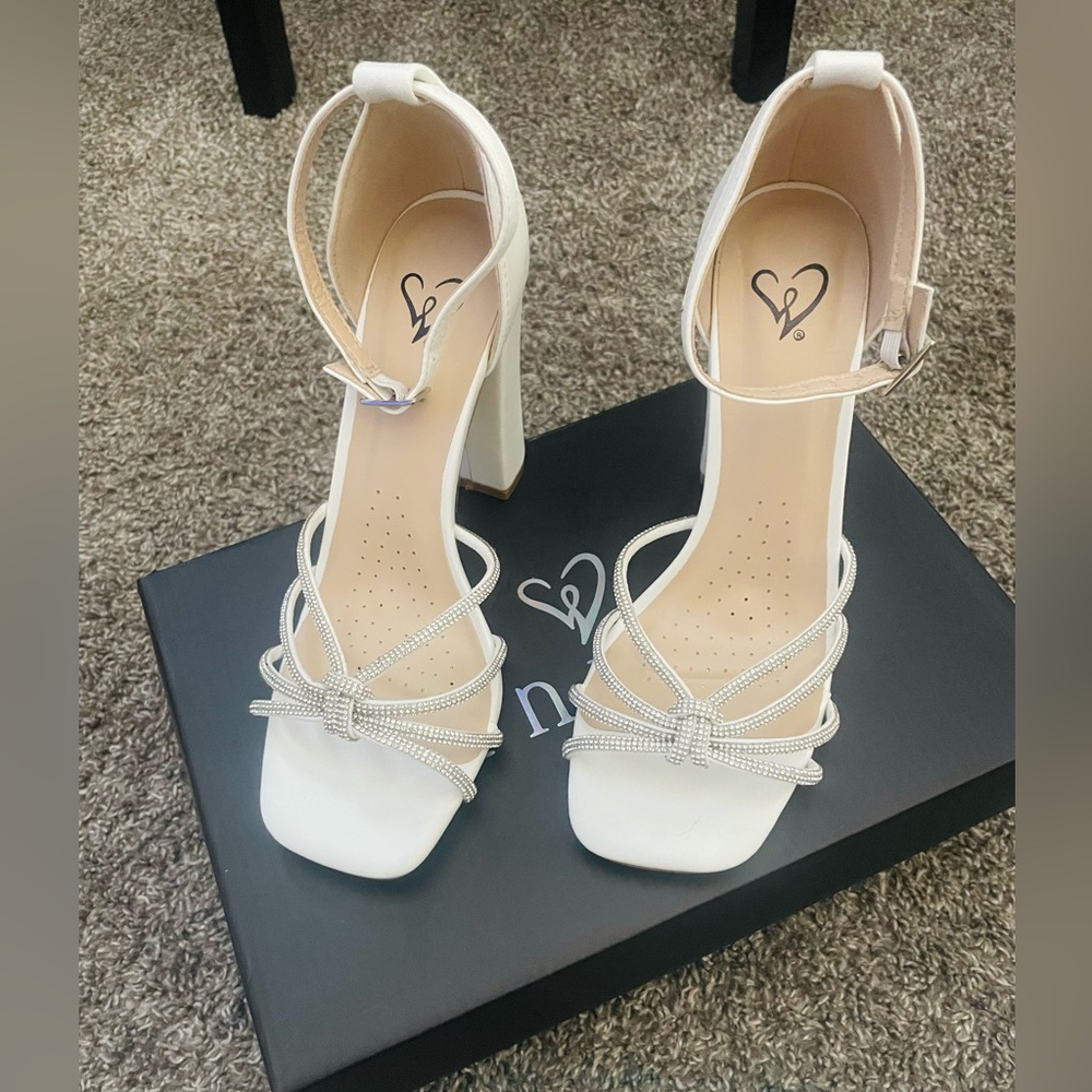 Elegant White Strappy Rhinestone Heels